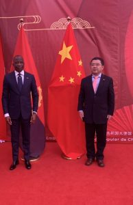 Read more about the article Cerimônia de celebração dos 40 anos Angola-China,