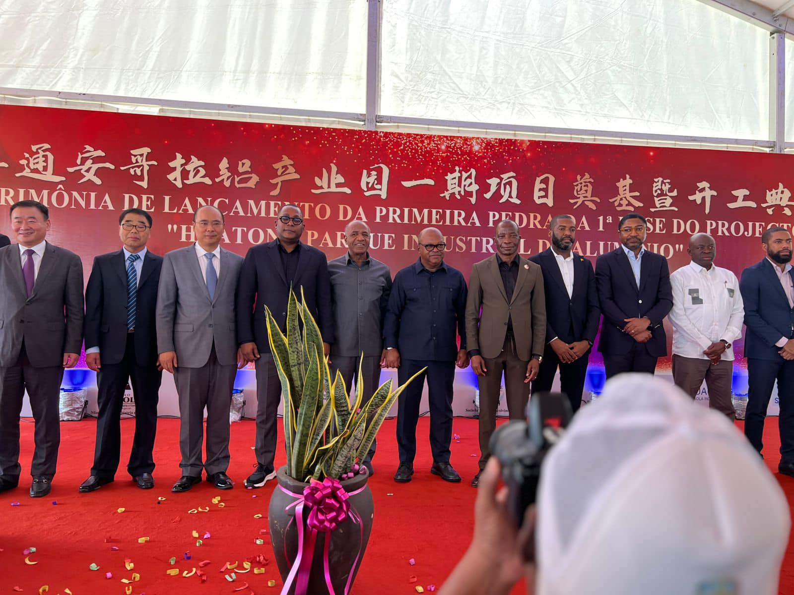 Presidente da Câmara de comércio Angola-China prestigia o lançamento da primeira pedra do complexo industrial da empresa WUTONG GROUP